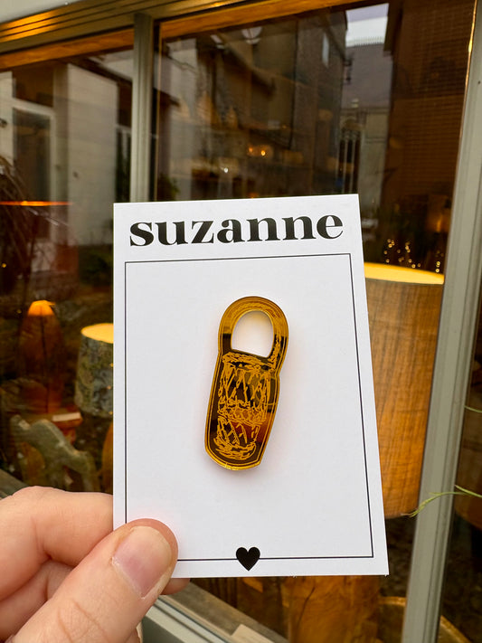 PIN'S CARNAVAL PANIER DU GILLE